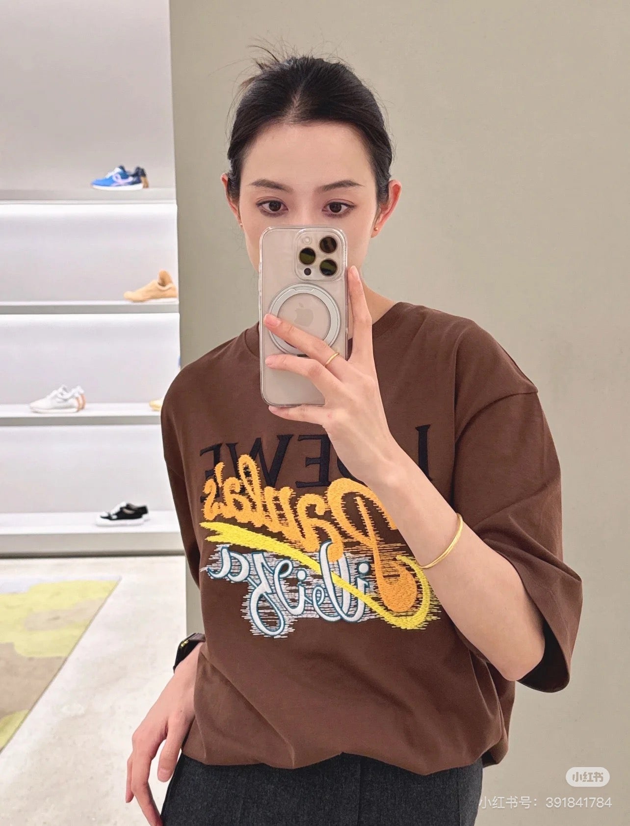 LuxluxHouse Best Quality Clothes T-shirt Loewe