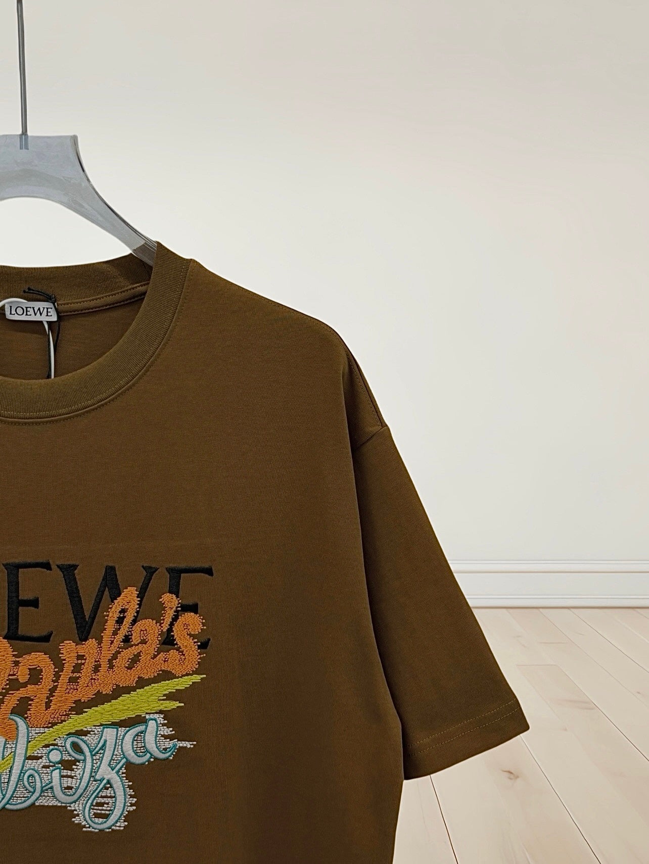 LuxluxHouse Best Quality Clothes T-shirt Loewe