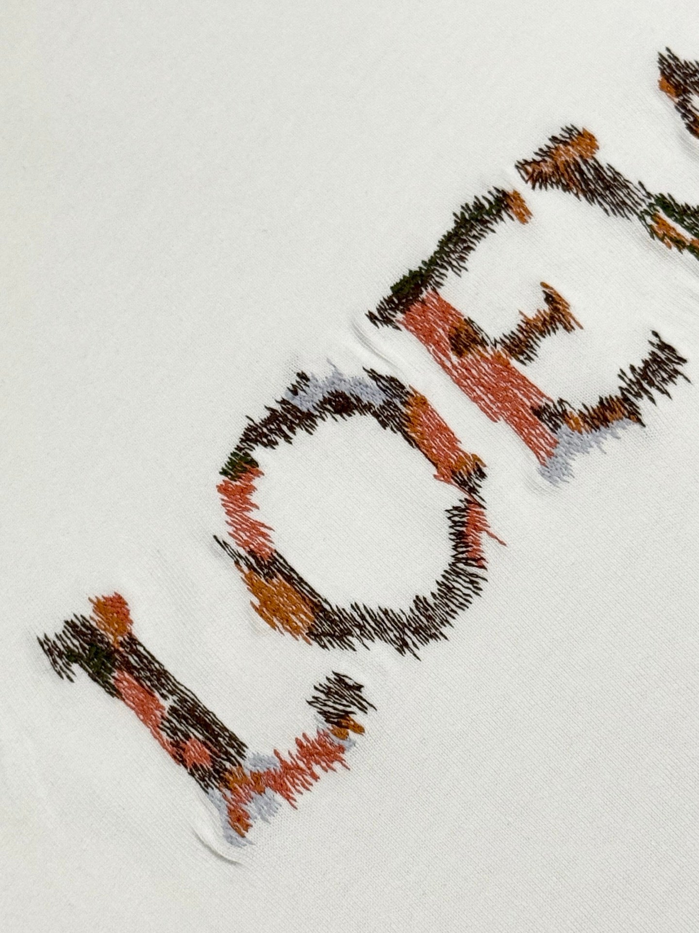 LuxluxHouse Best Quality Clothes T-shirt Loewe