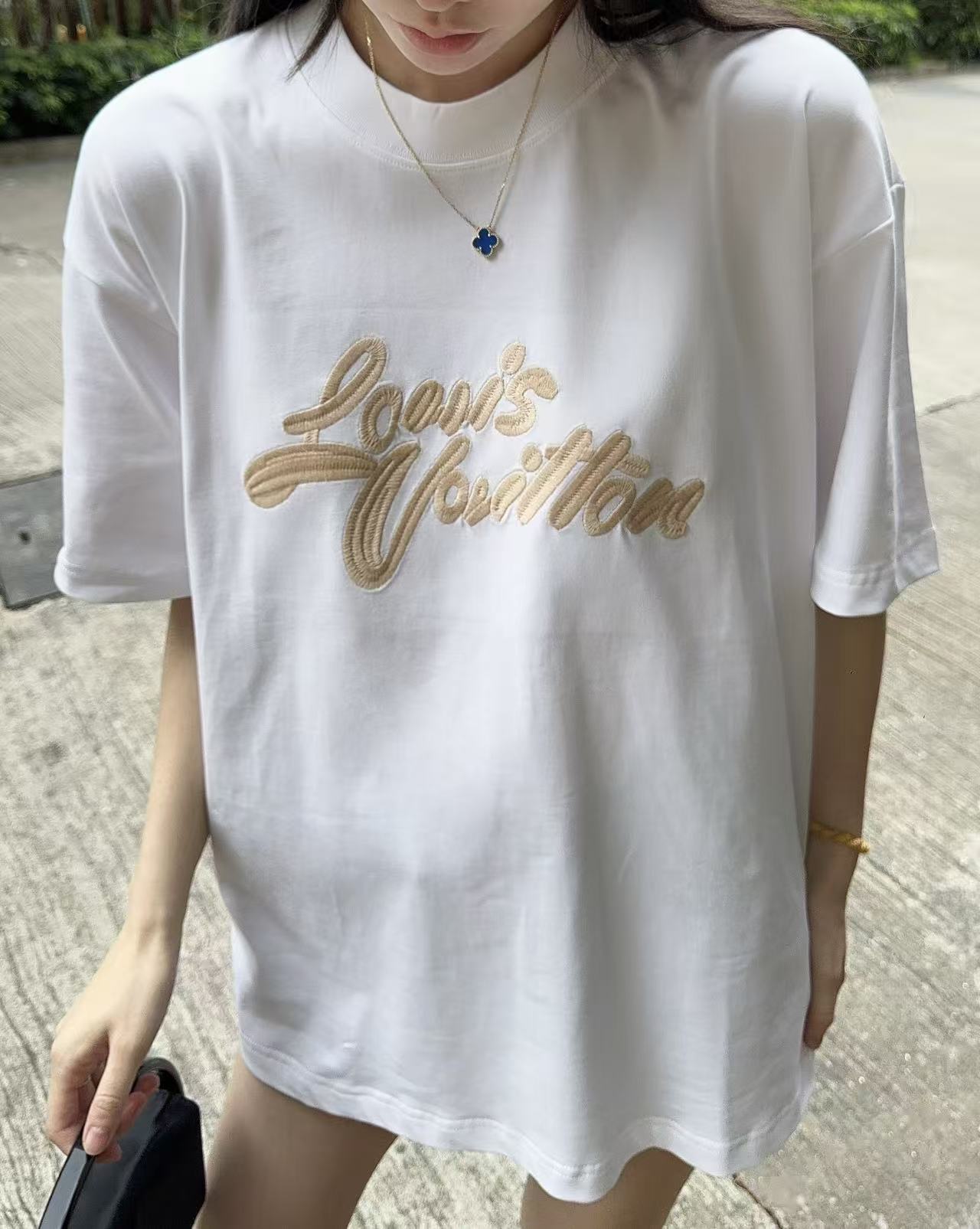 LuxluxHouse Best Quality Clothes T-shirt Louis Vuitton