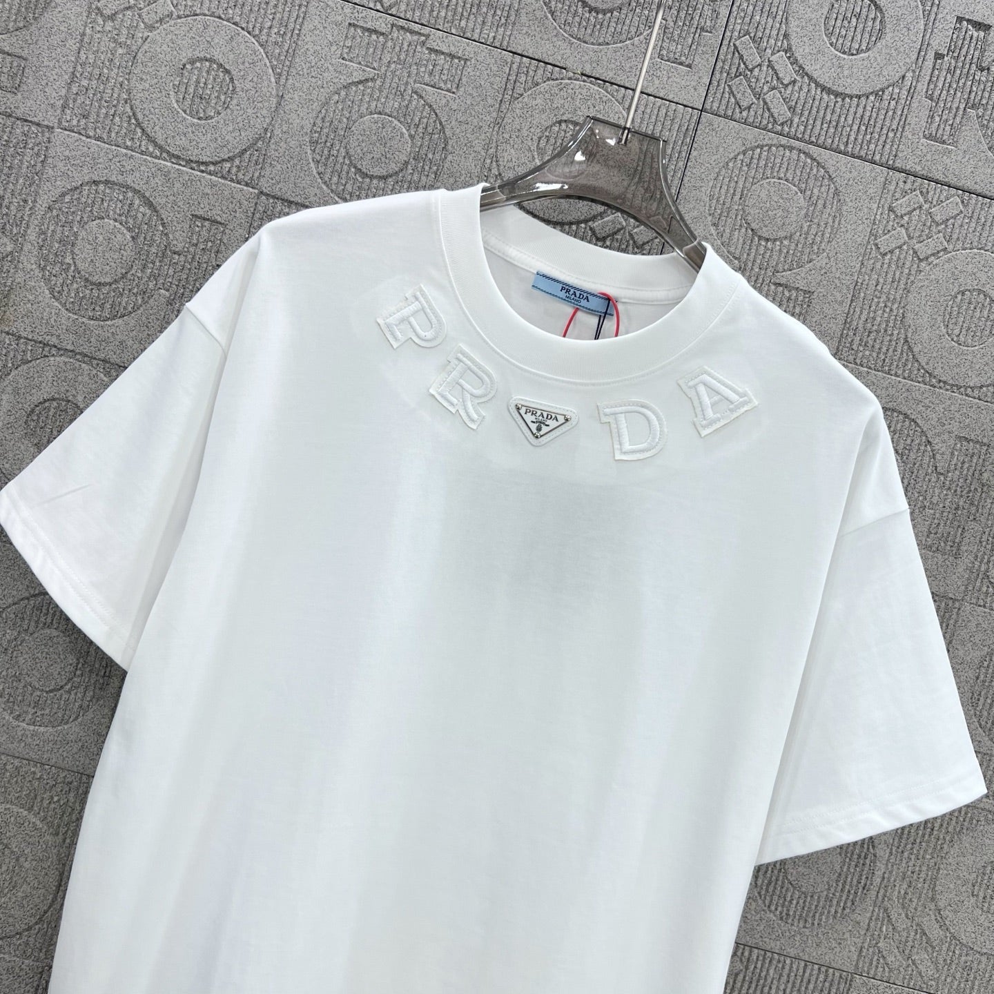 LuxluxHouse Best Quality Clothes T-shirt Prada