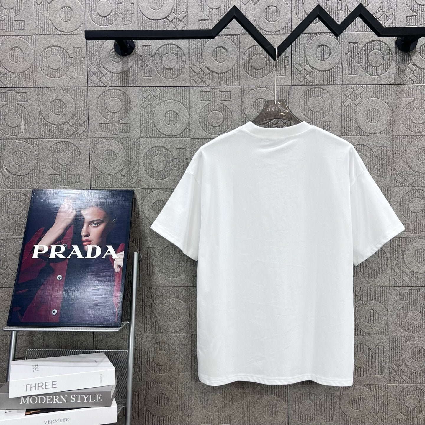 LuxluxHouse Best Quality Clothes T-shirt Prada