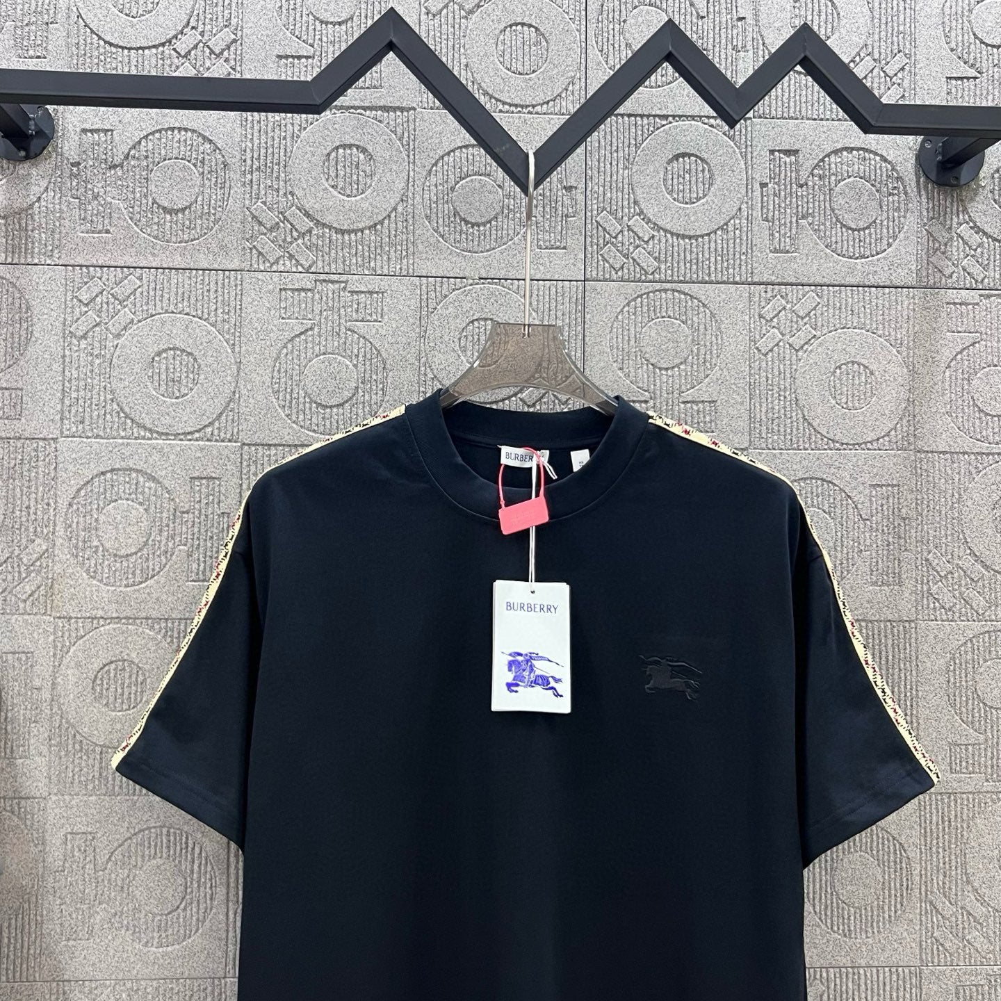 LuxluxHouse Best Quality Clothes Burberry T-shirt
