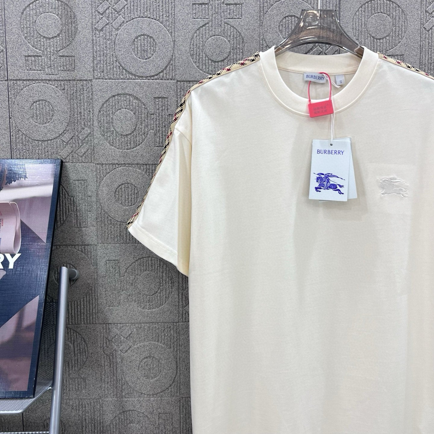 LuxluxHouse Best Quality Clothes Burberry T-shirt