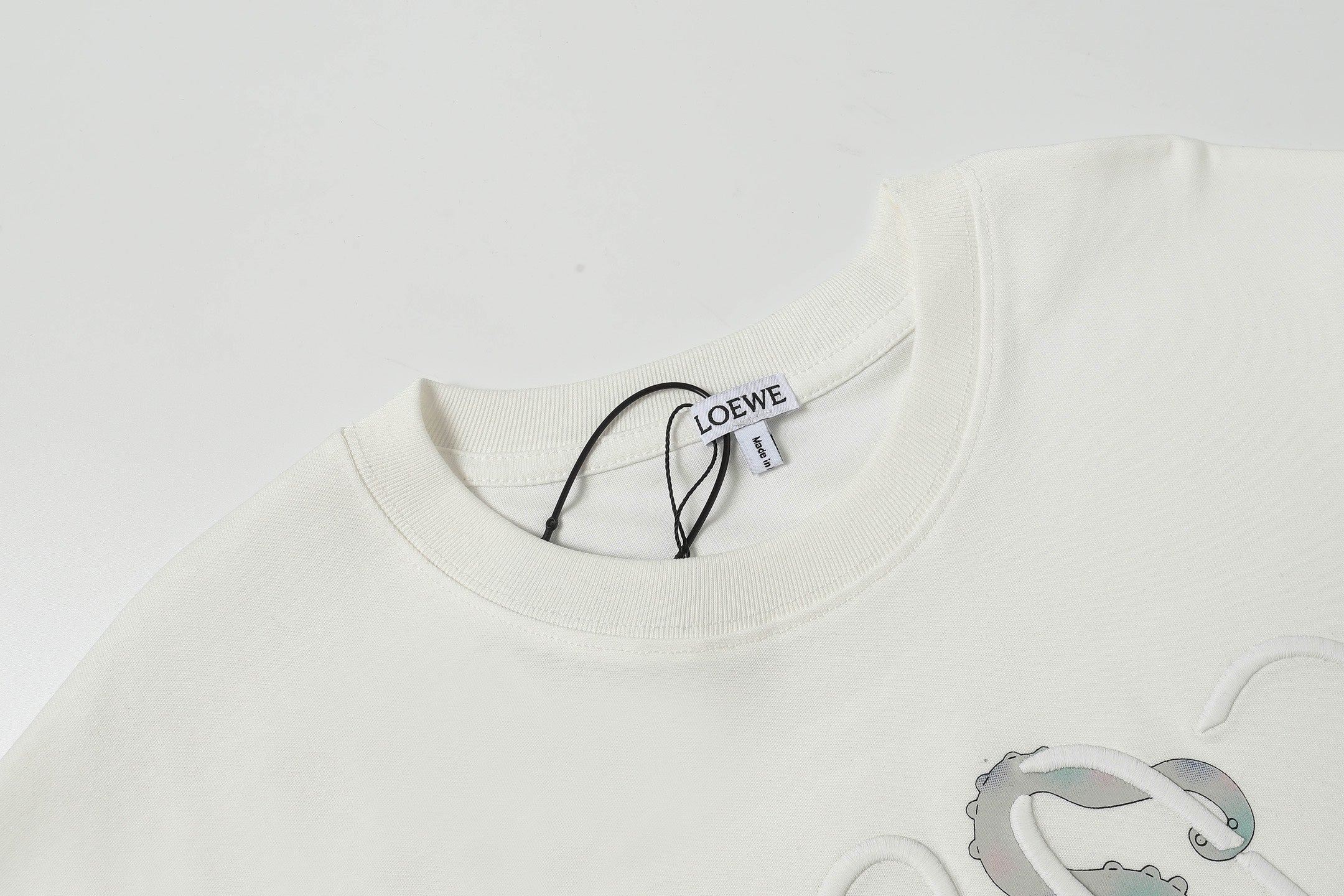 LuxluxHouse Best Quality Clothes T-shirt Loewe