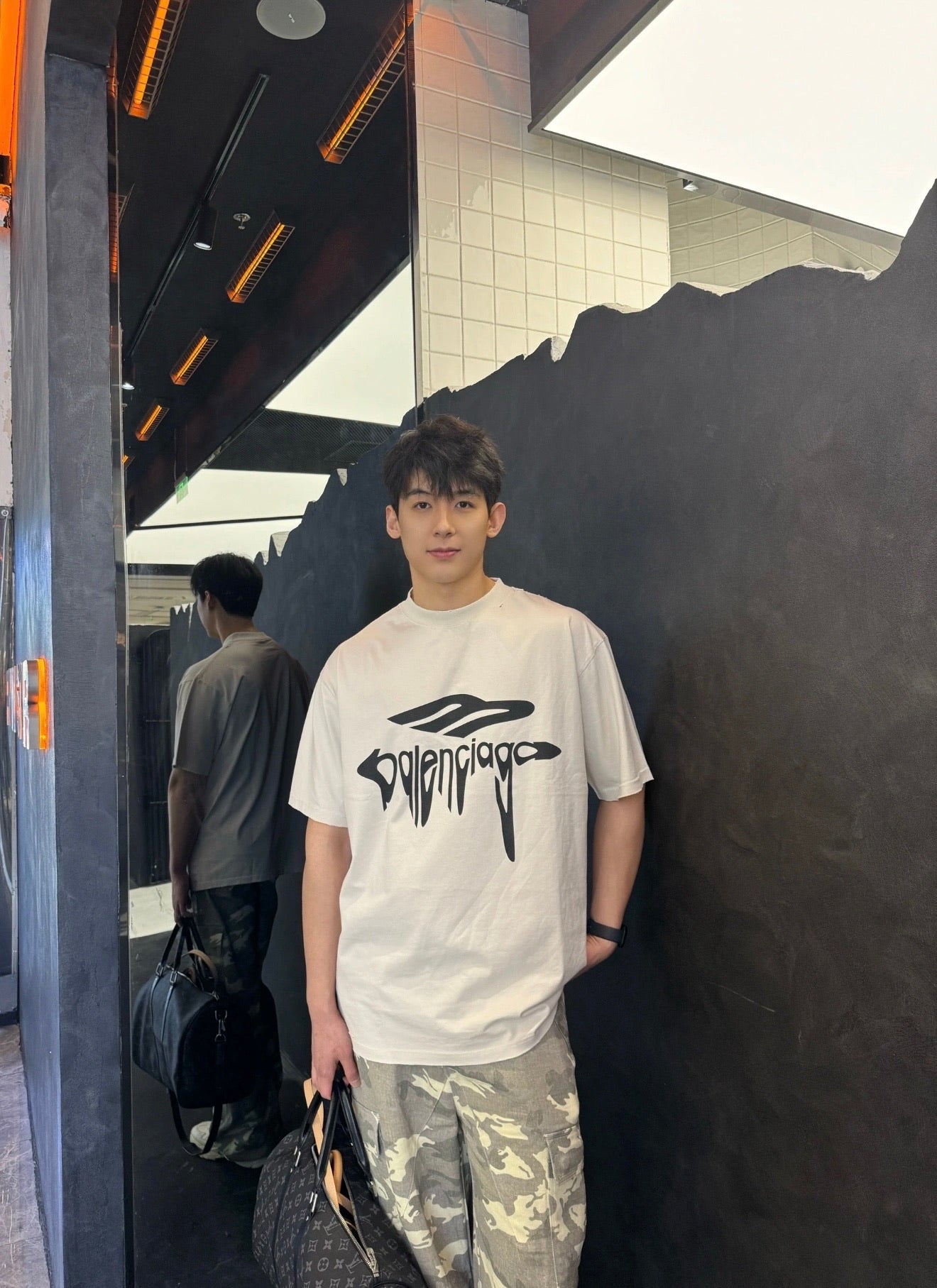 LuxluxHouse Best Quality Clothes Balenciaga T-shirt