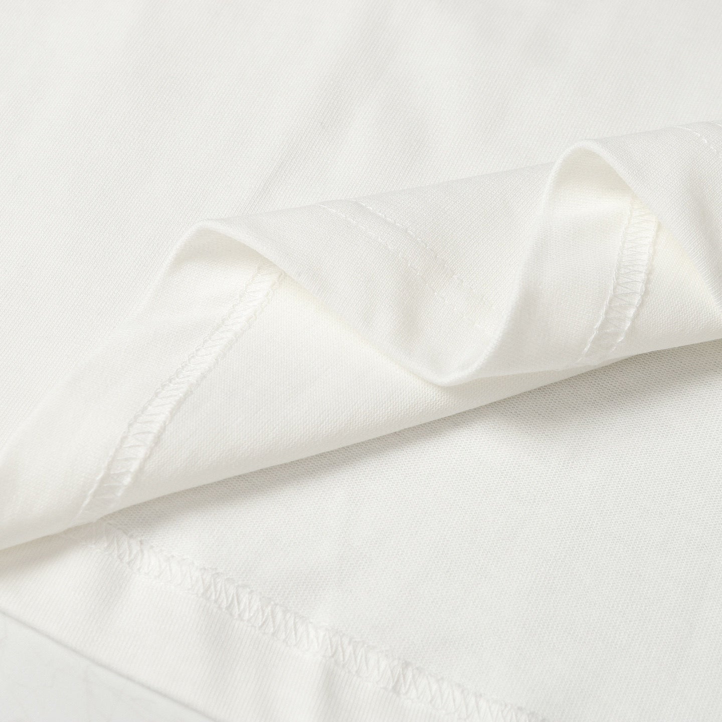 LuxluxHouse Best Quality Clothes T-shirt Prada