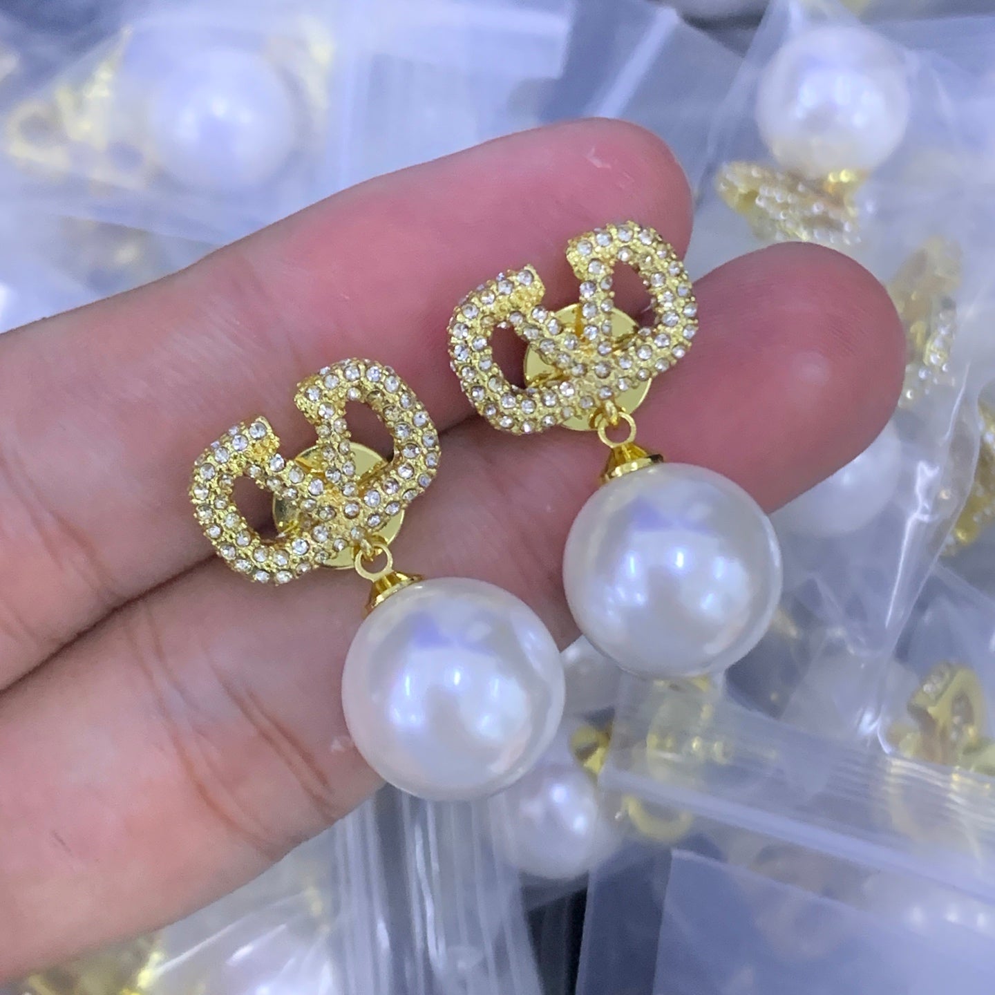 LuxluxHouse Low Price And High Quality Accessories Valentino