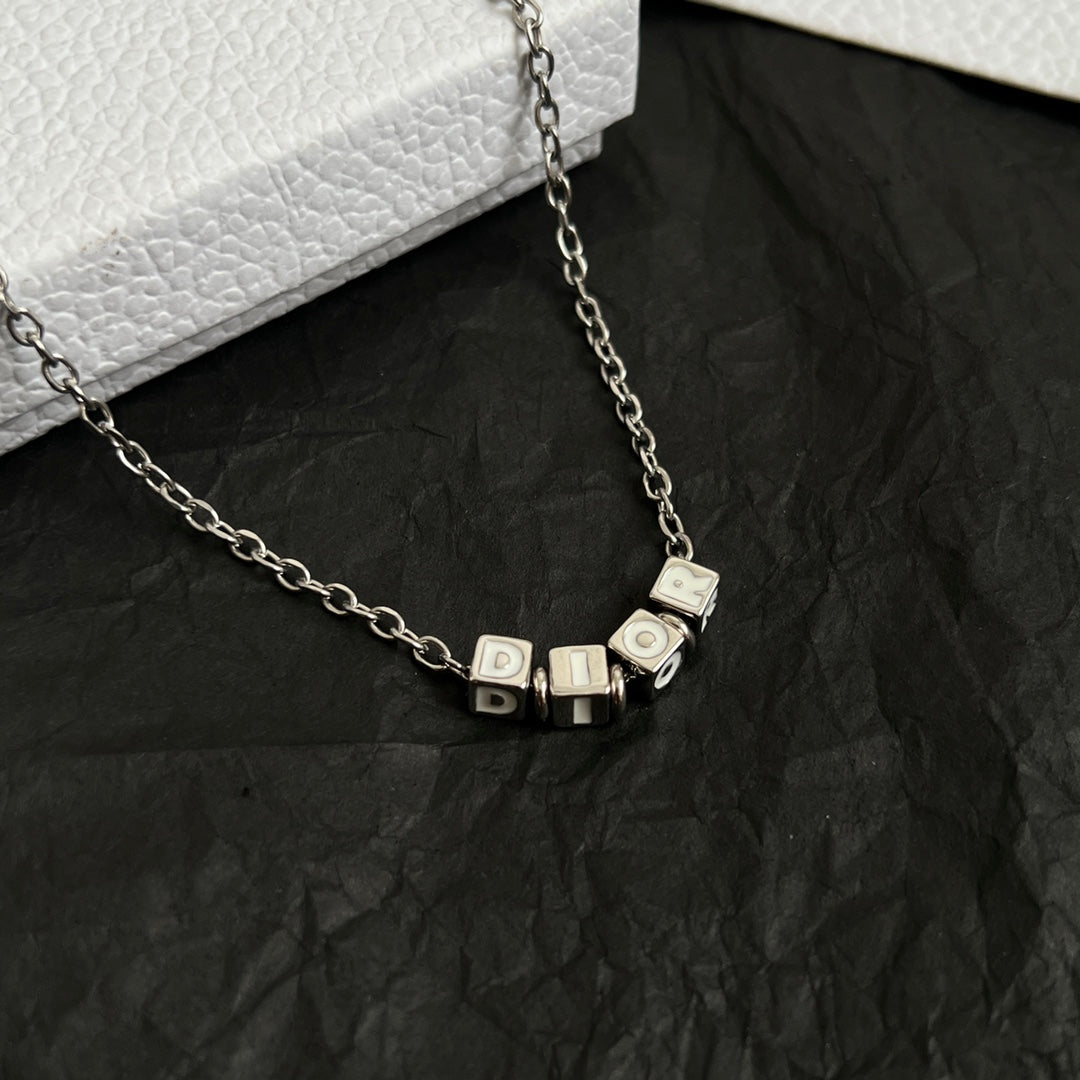 LuxluxHouse Best Quality Accessories Necklace Dior