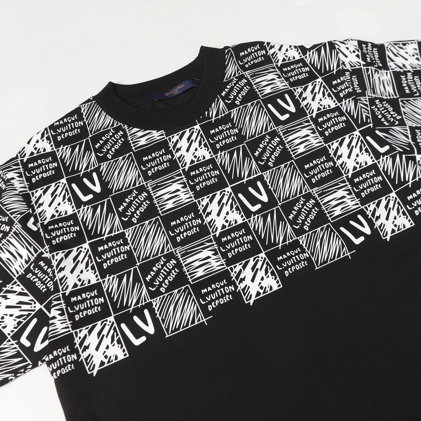 LuxluxHouse Best Quality Clothes T-shirt Louis Vuitton