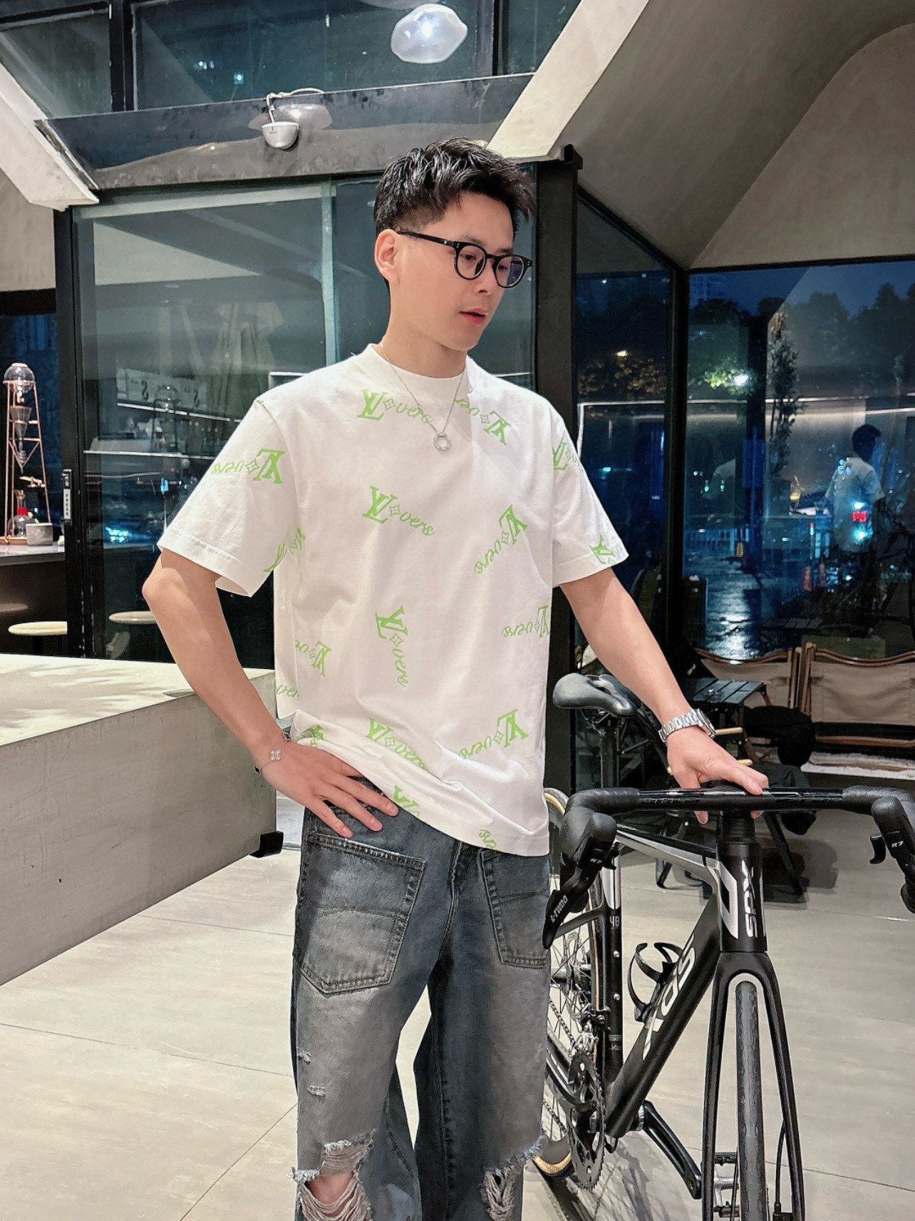 LuxluxHouse Best Quality Clothes T-shirt Louis Vuitton