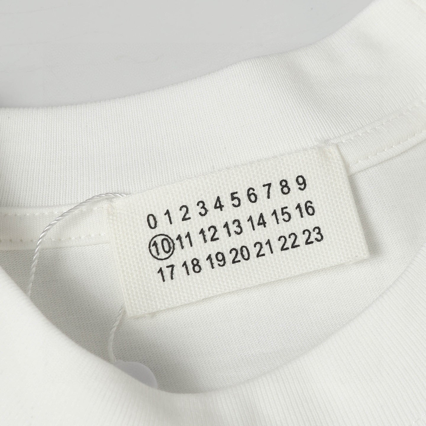 LuxluxHouse Best Quality Clothes T-shirt Chanel & Maison Margiela