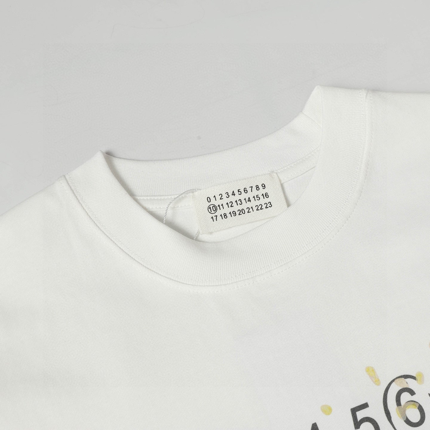 LuxluxHouse Best Quality Clothes T-shirt Chanel & Maison Margiela