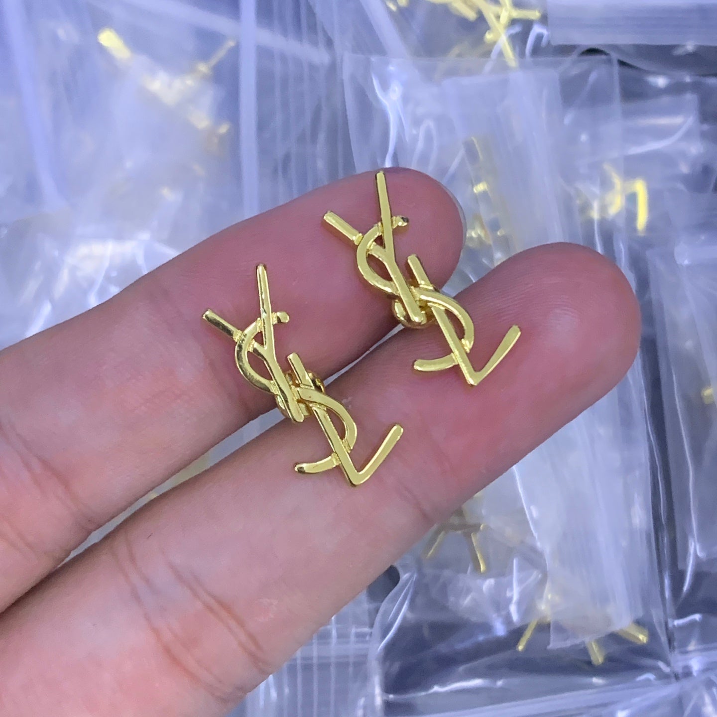 LuxluxHouse Low Price And High Quality Accessories YSL