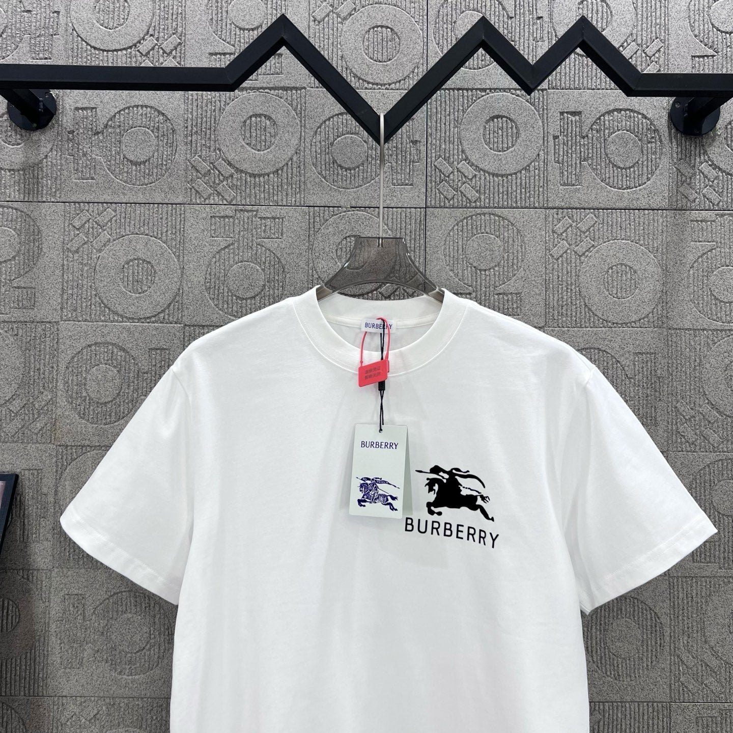 LuxluxHouse Best Quality Clothes Burberry T-shirt