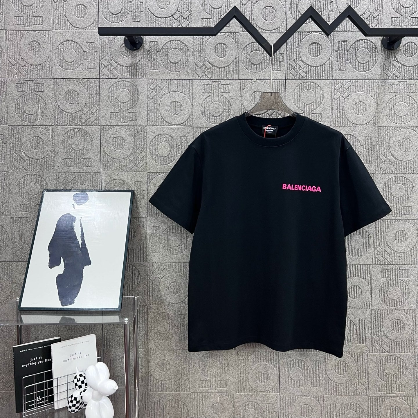 LuxluxHouse Best Quality Clothes Balenciaga T-shirt