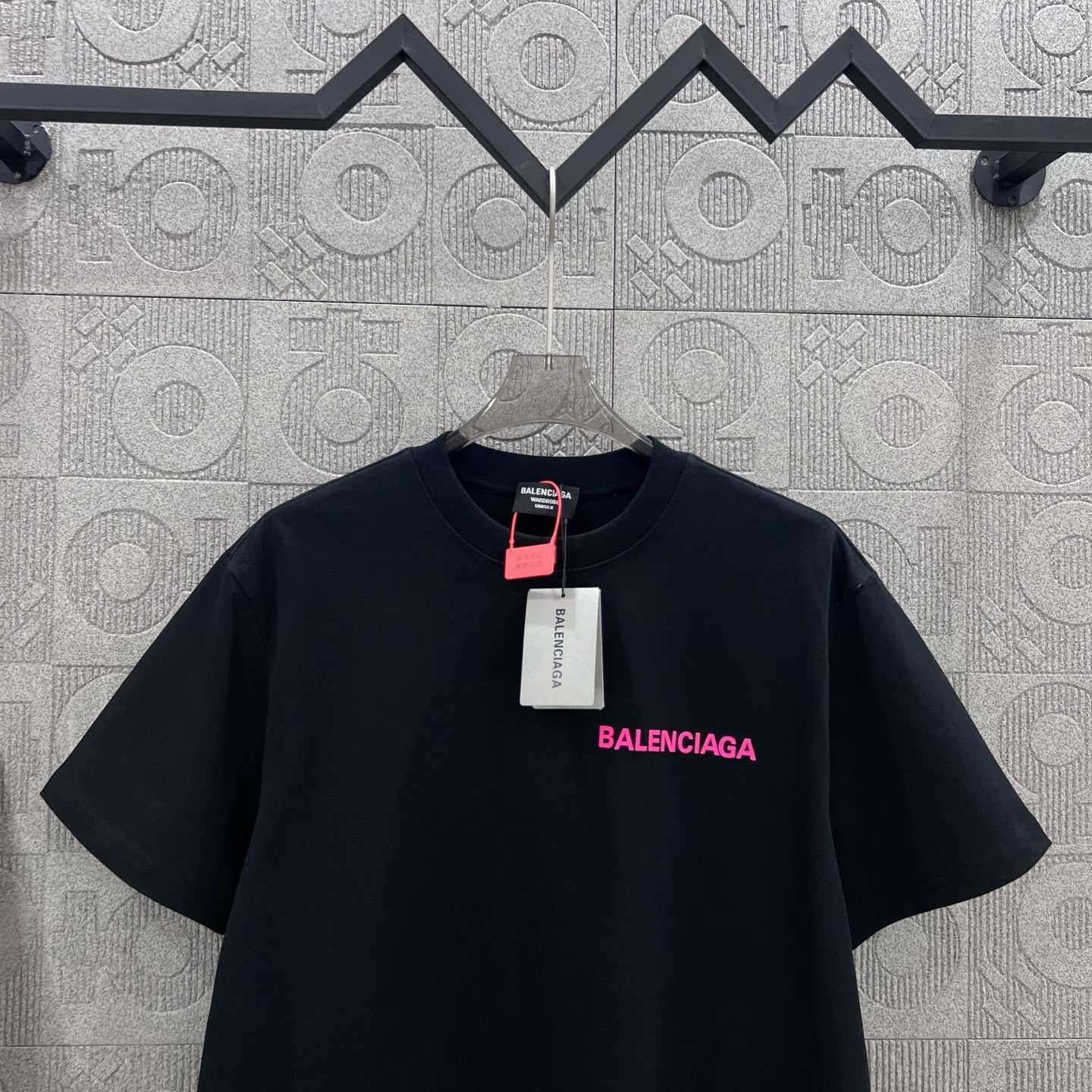 LuxluxHouse Best Quality Clothes Balenciaga T-shirt