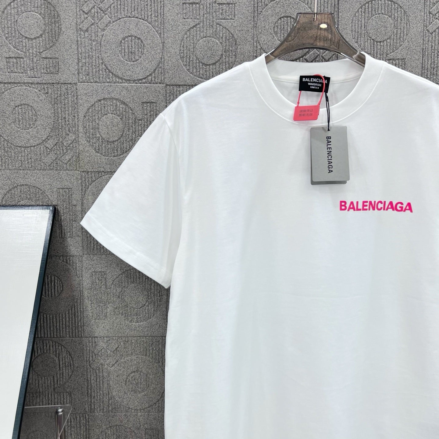 LuxluxHouse Best Quality Clothes Balenciaga T-shirt