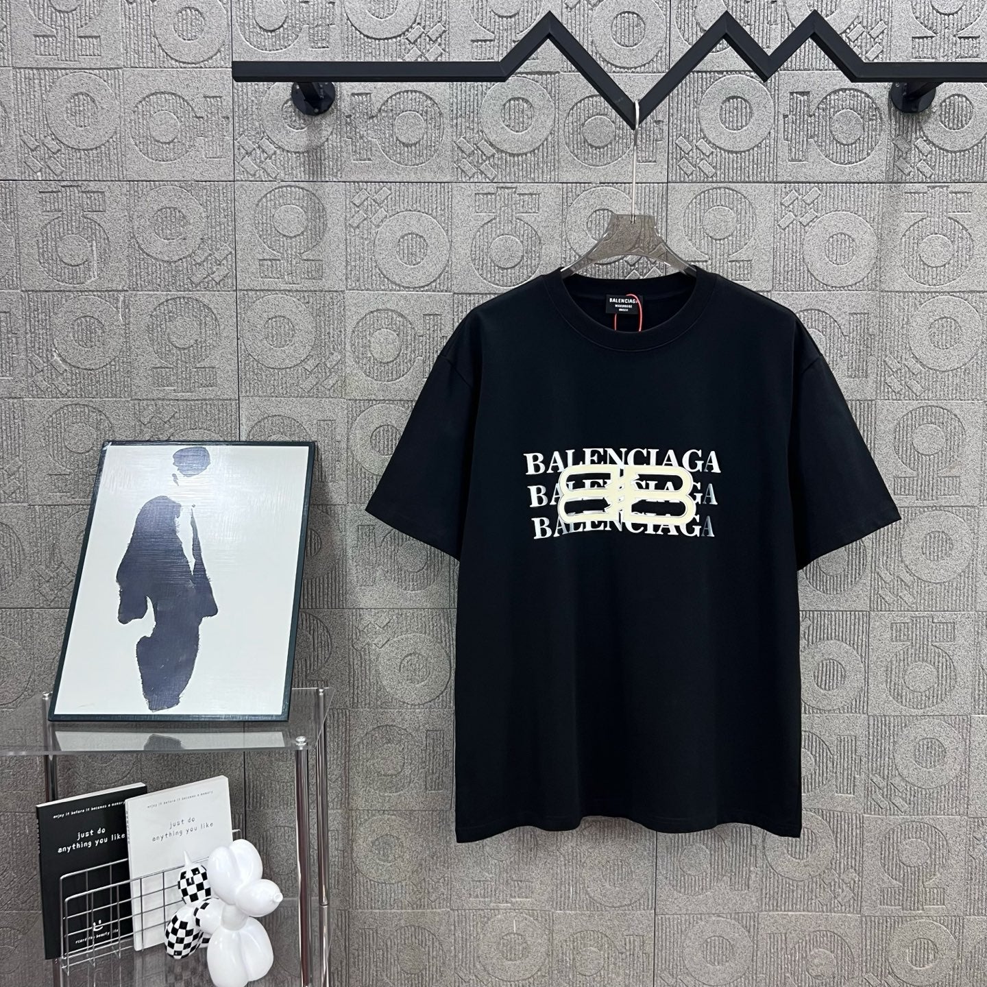 LuxluxHouse Best Quality Clothes Balenciaga T-shirt