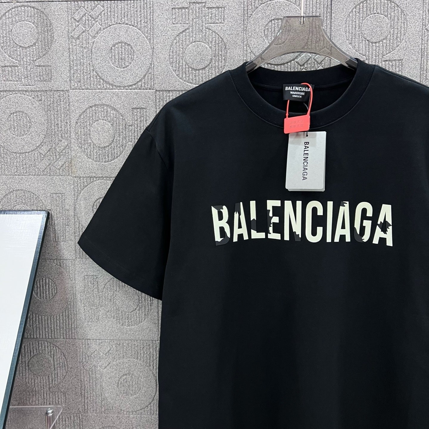 LuxluxHouse Best Quality Clothes Balenciaga T-shirt