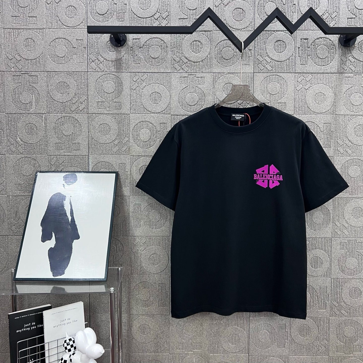 LuxluxHouse Best Quality Clothes Balenciaga T-shirt