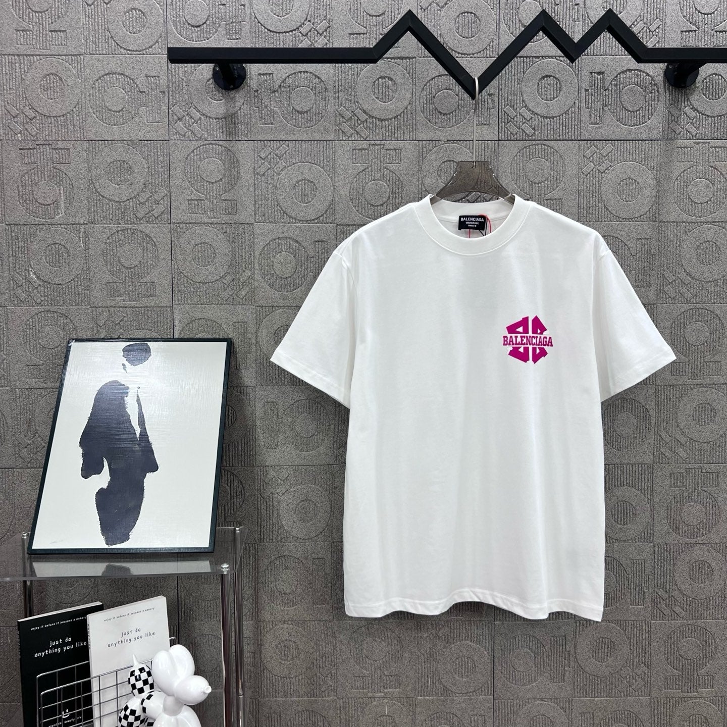 LuxluxHouse Best Quality Clothes Balenciaga T-shirt