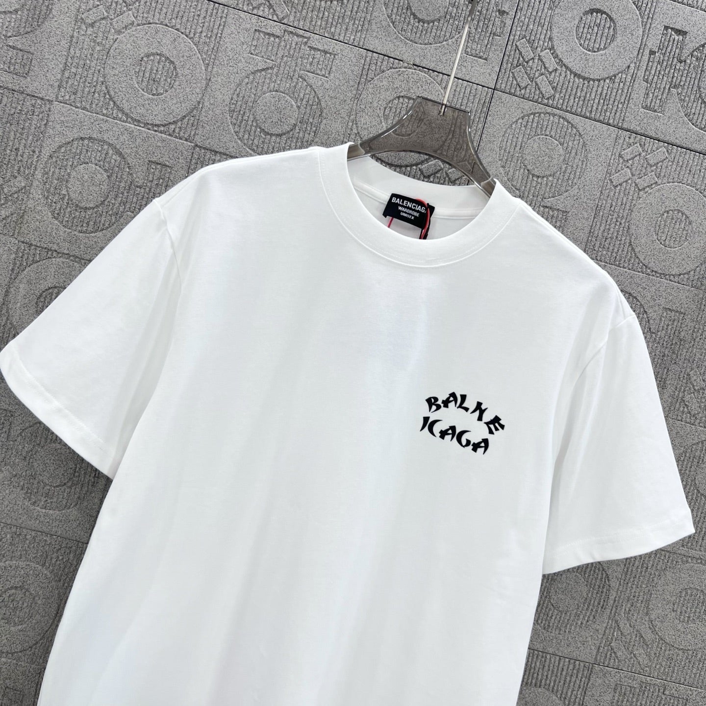 LuxluxHouse Best Quality Clothes Balenciaga T-shirt