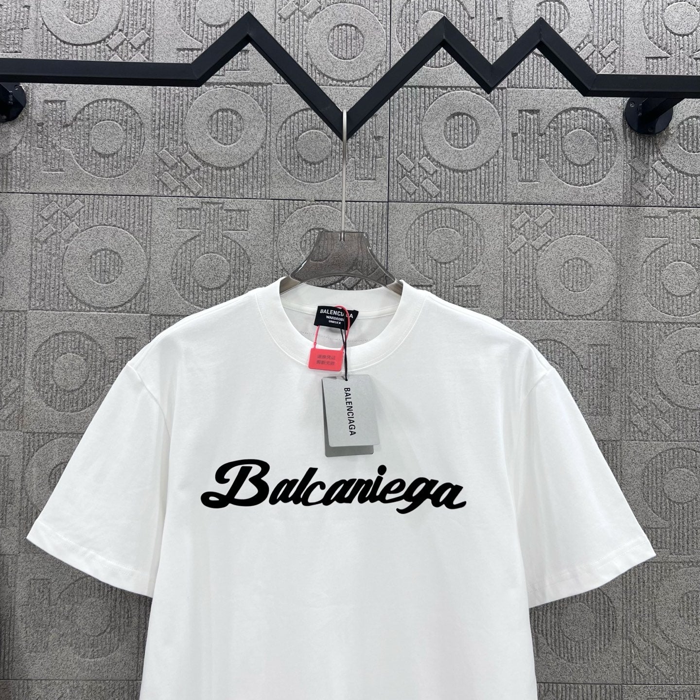 LuxluxHouse Best Quality Clothes Balenciaga T-shirt