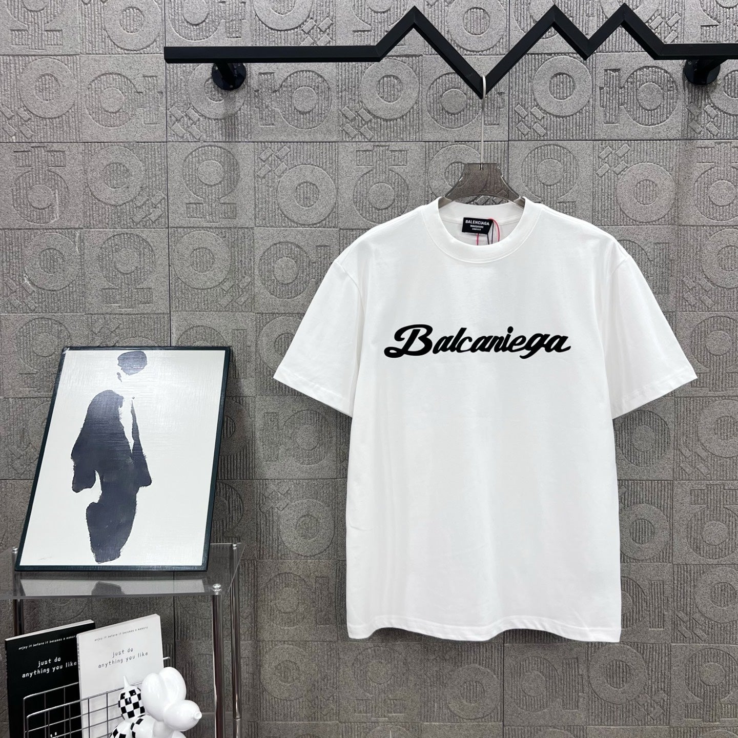LuxluxHouse Best Quality Clothes Balenciaga T-shirt