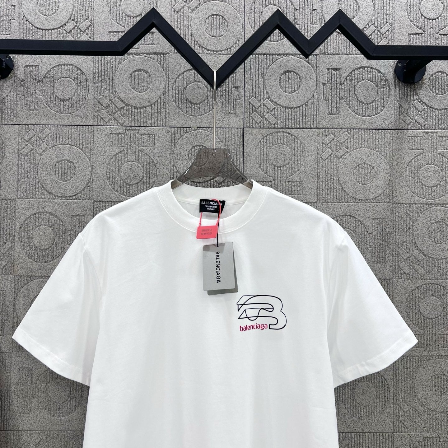 LuxluxHouse Best Quality Clothes Balenciaga T-shirt