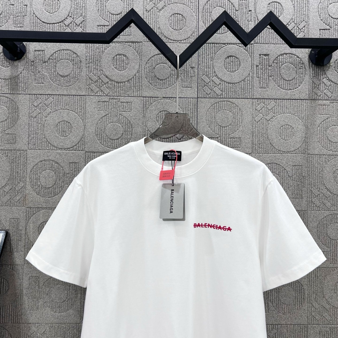 LuxluxHouse Best Quality Clothes Balenciaga T-shirt