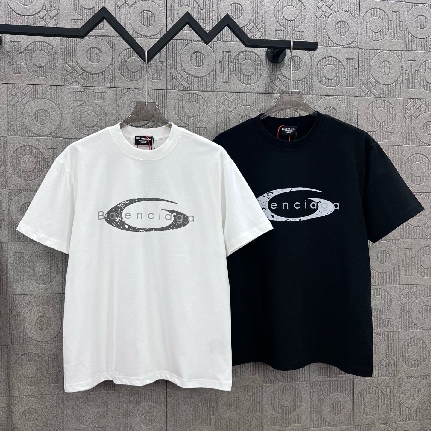 LuxluxHouse Best Quality Clothes Balenciaga T-shirt