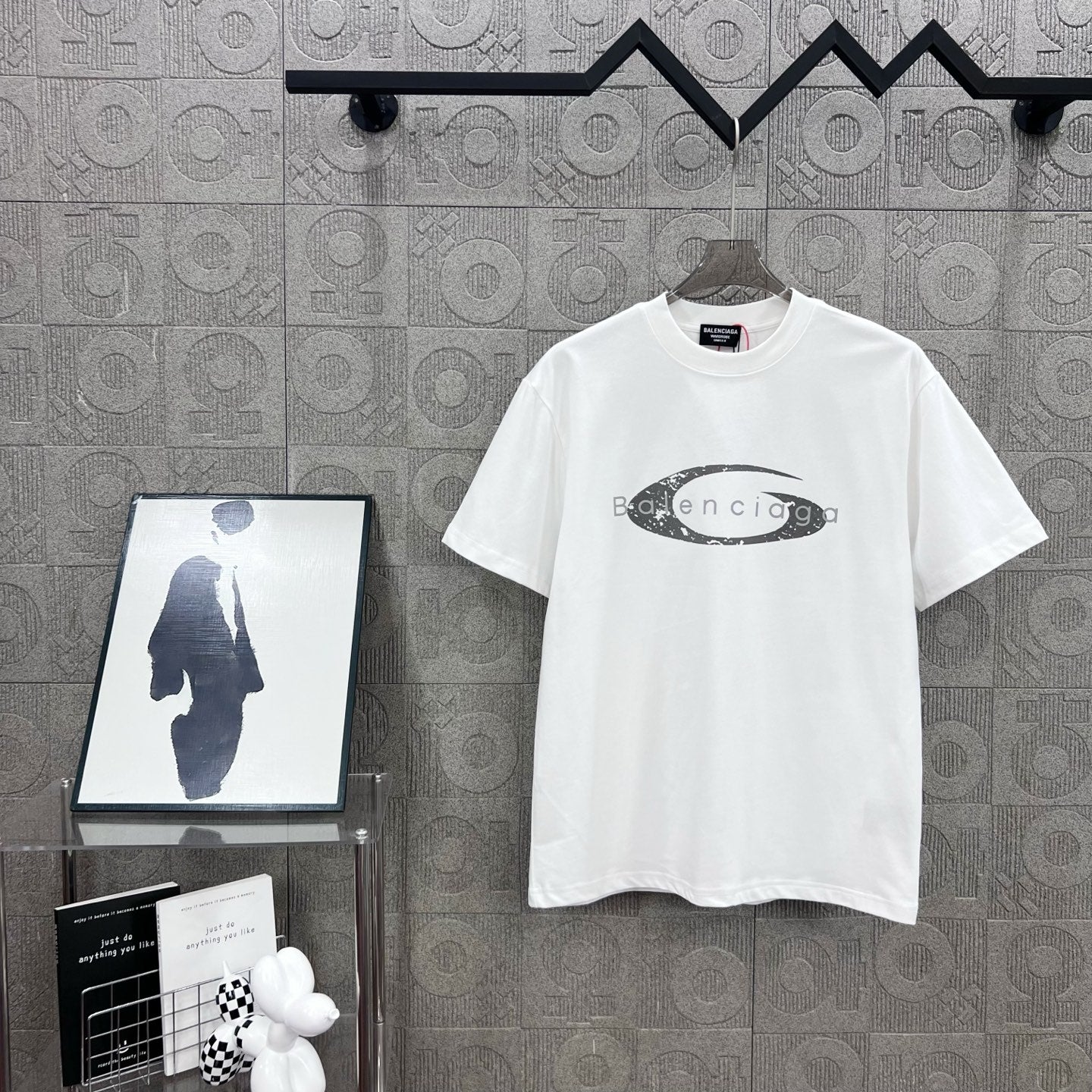 LuxluxHouse Best Quality Clothes Balenciaga T-shirt