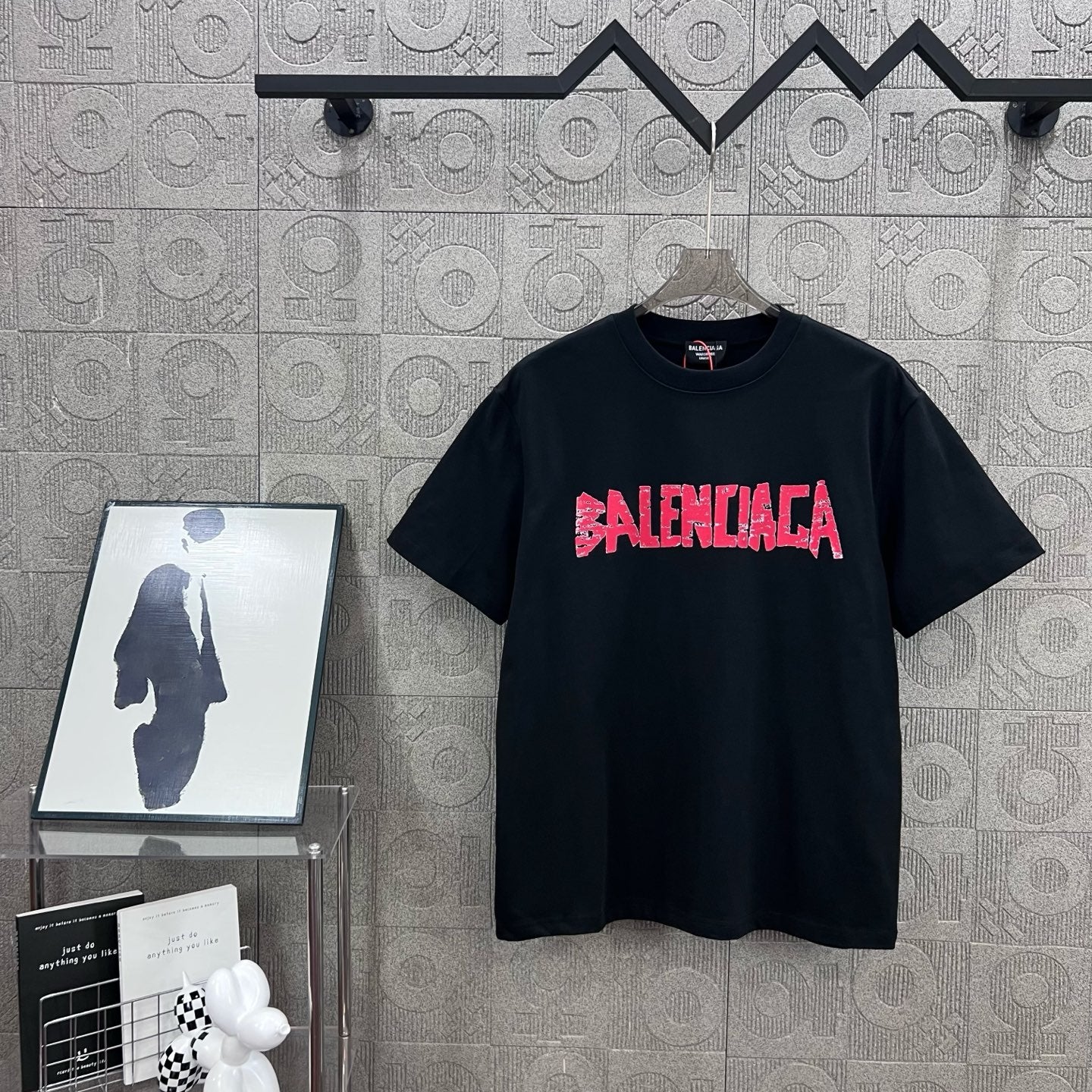 LuxluxHouse Best Quality Clothes Balenciaga T-shirt