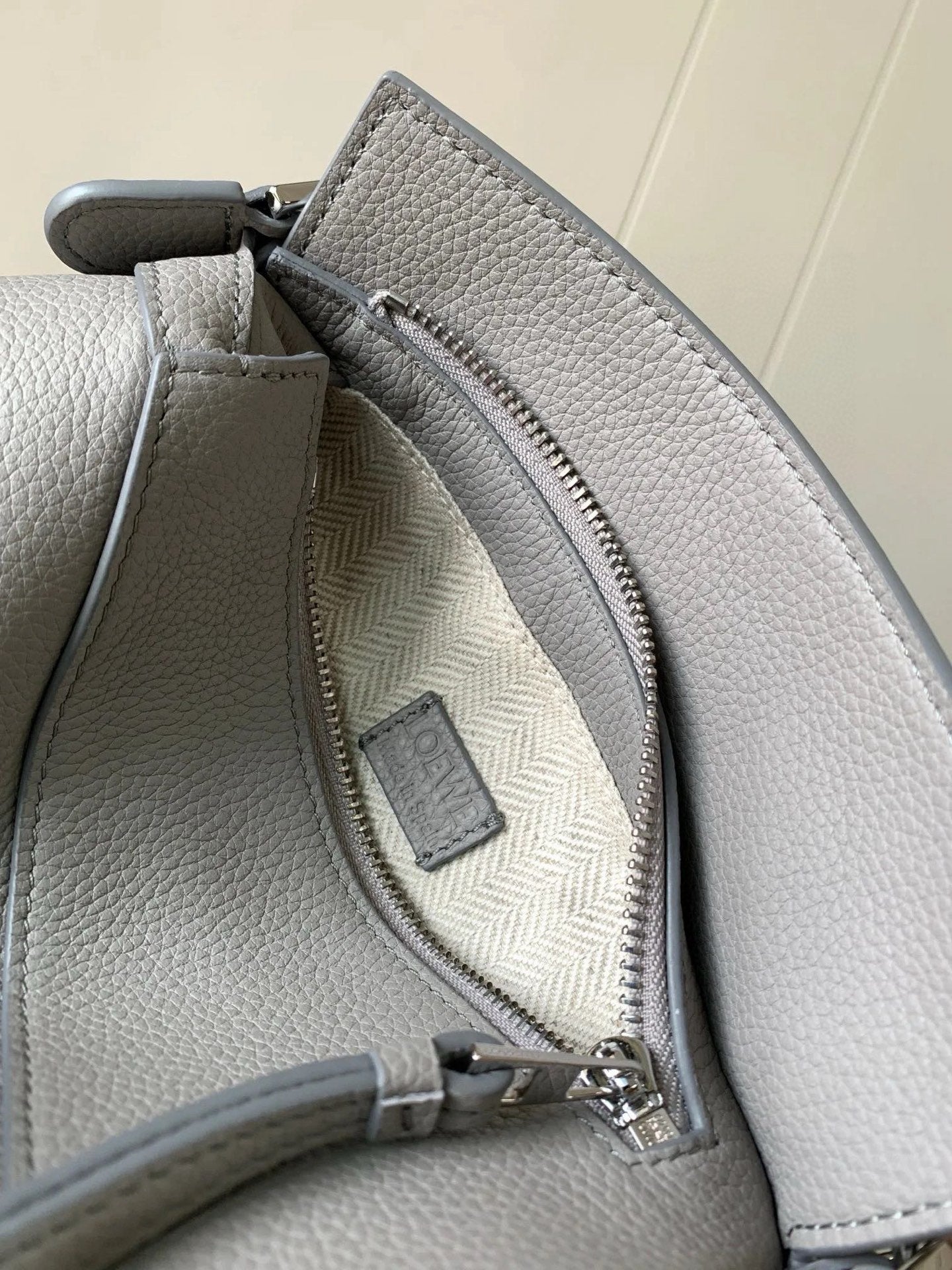 LuxluxHouse Best Quality Bags Loewe Men