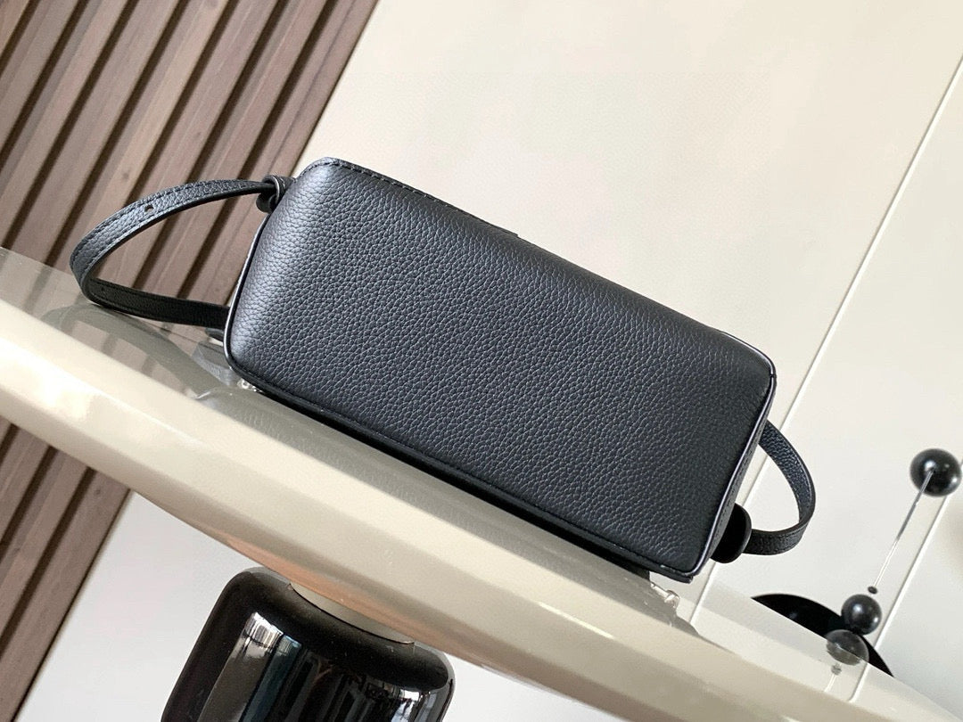 LuxluxHouse Best Quality Bags Loewe Men
