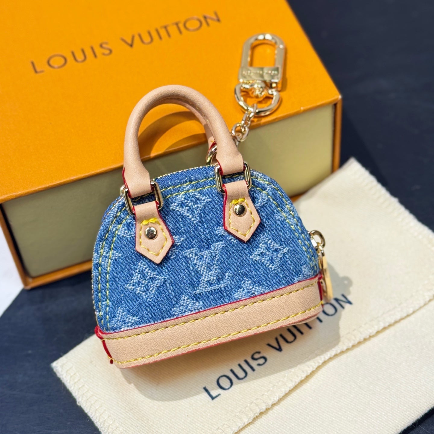 LuxluxHouse Best Quality Accessories Small Bags Louis Vuitton