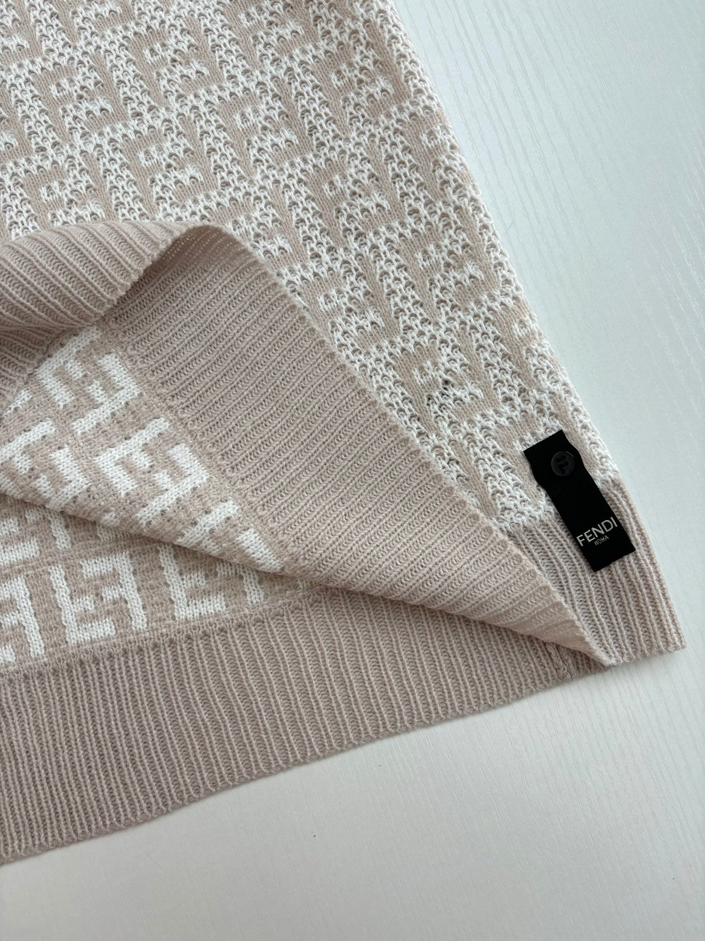 LuxluxHouse Best Quality Clothes Fendi Hoodie & Sweater