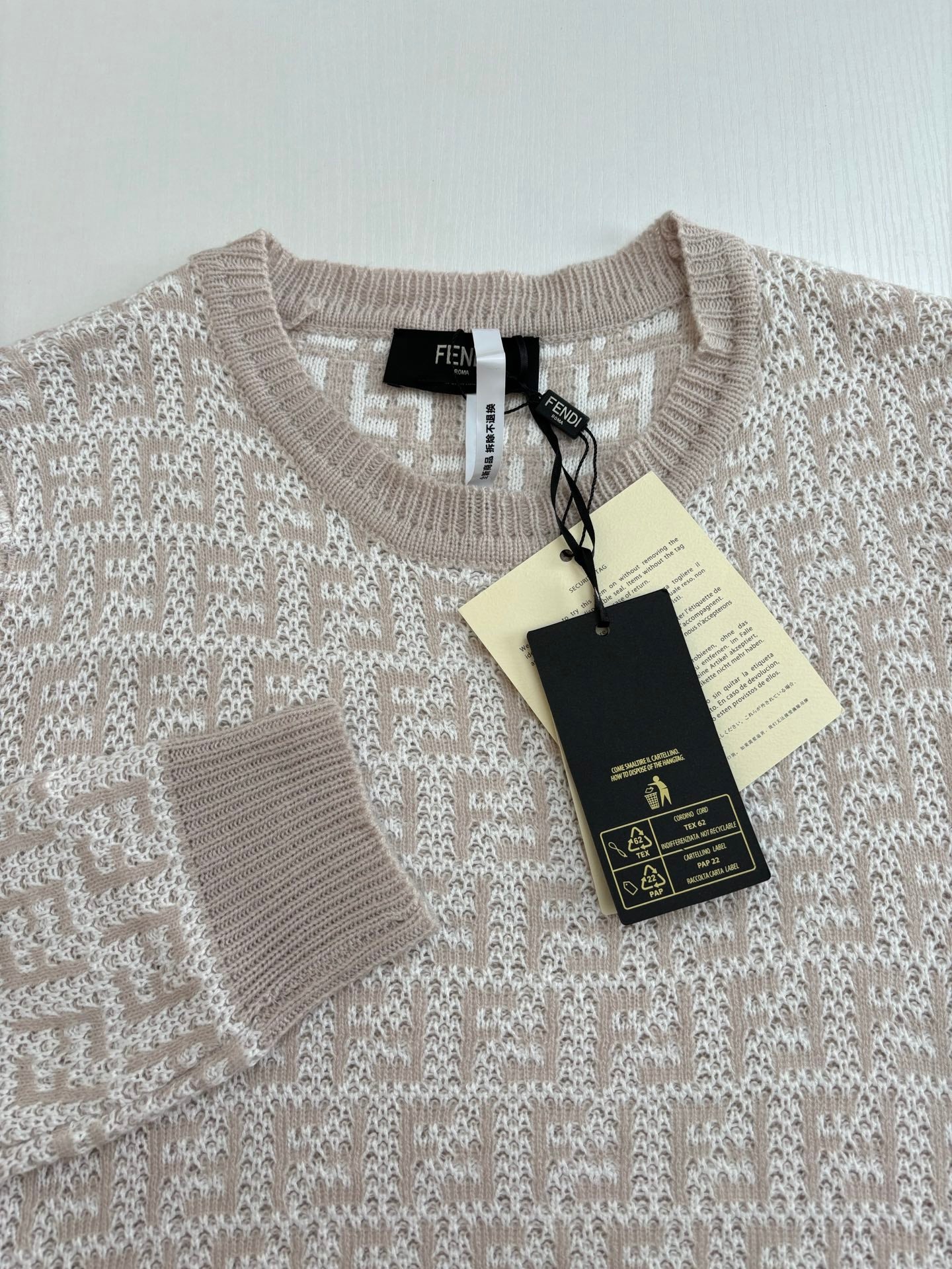 LuxluxHouse Best Quality Clothes Fendi Hoodie & Sweater