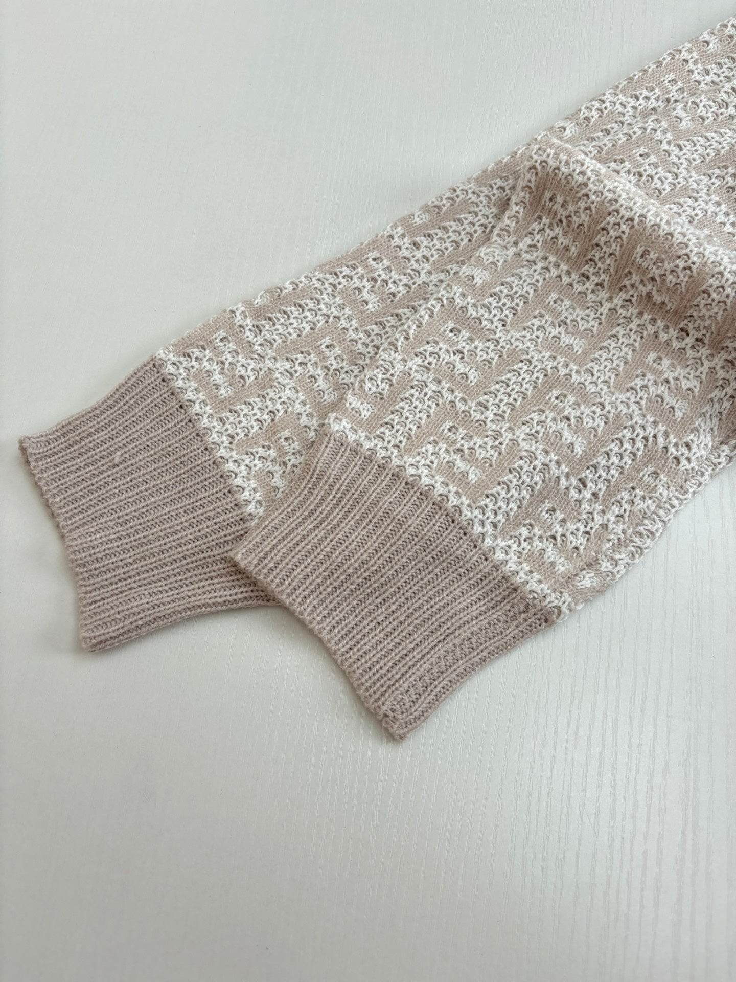 LuxluxHouse Best Quality Clothes Fendi Hoodie & Sweater