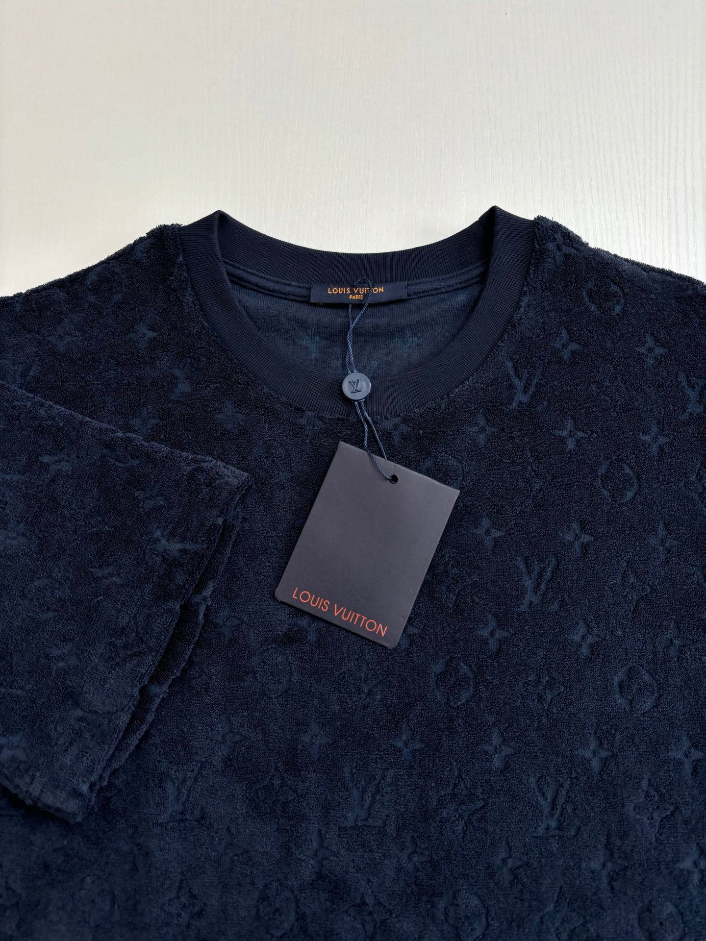 LuxluxHouse Best Quality Clothes T-shirt Louis Vuitton