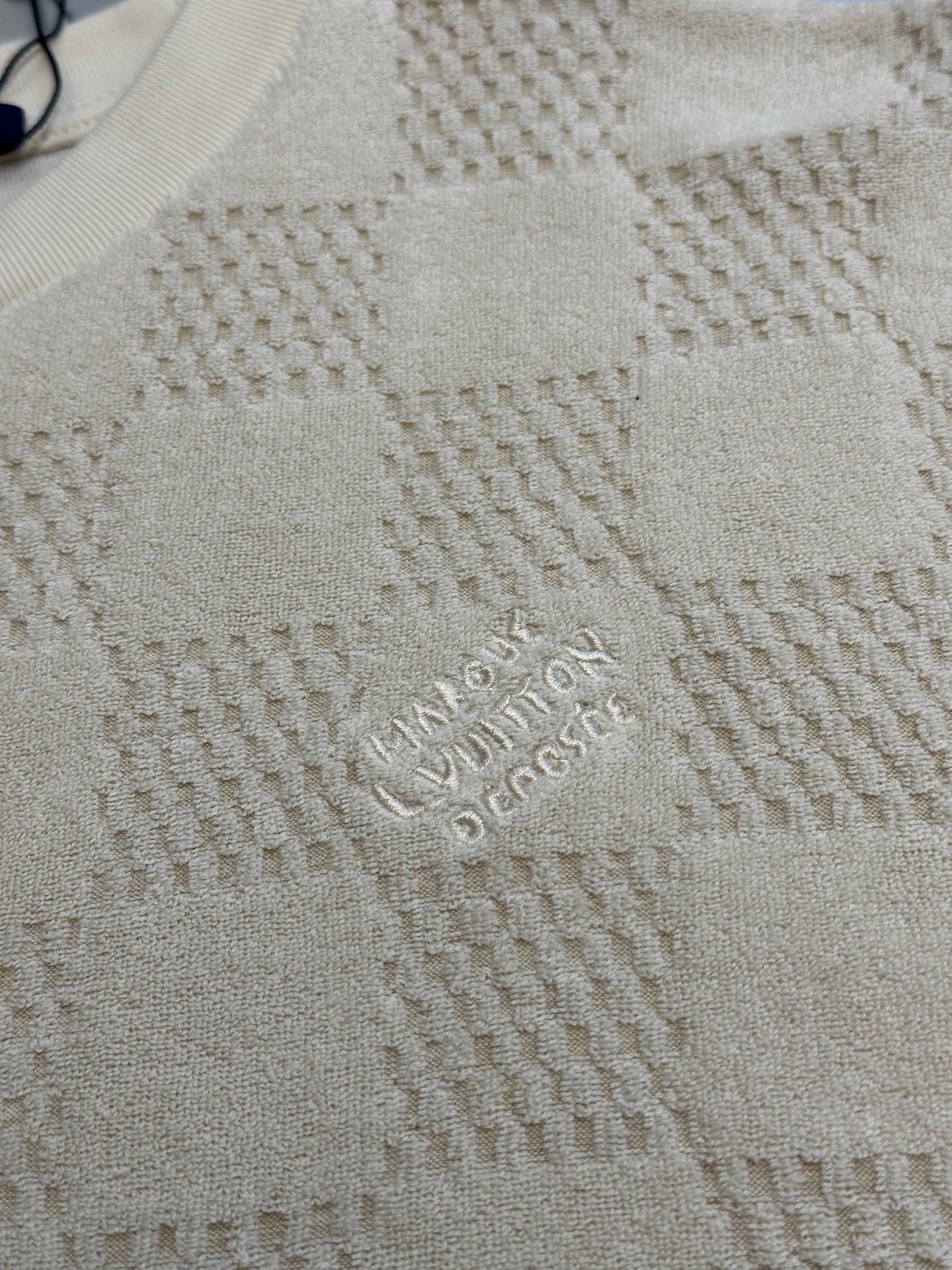 LuxluxHouse Best Quality Clothes T-shirt Louis Vuitton