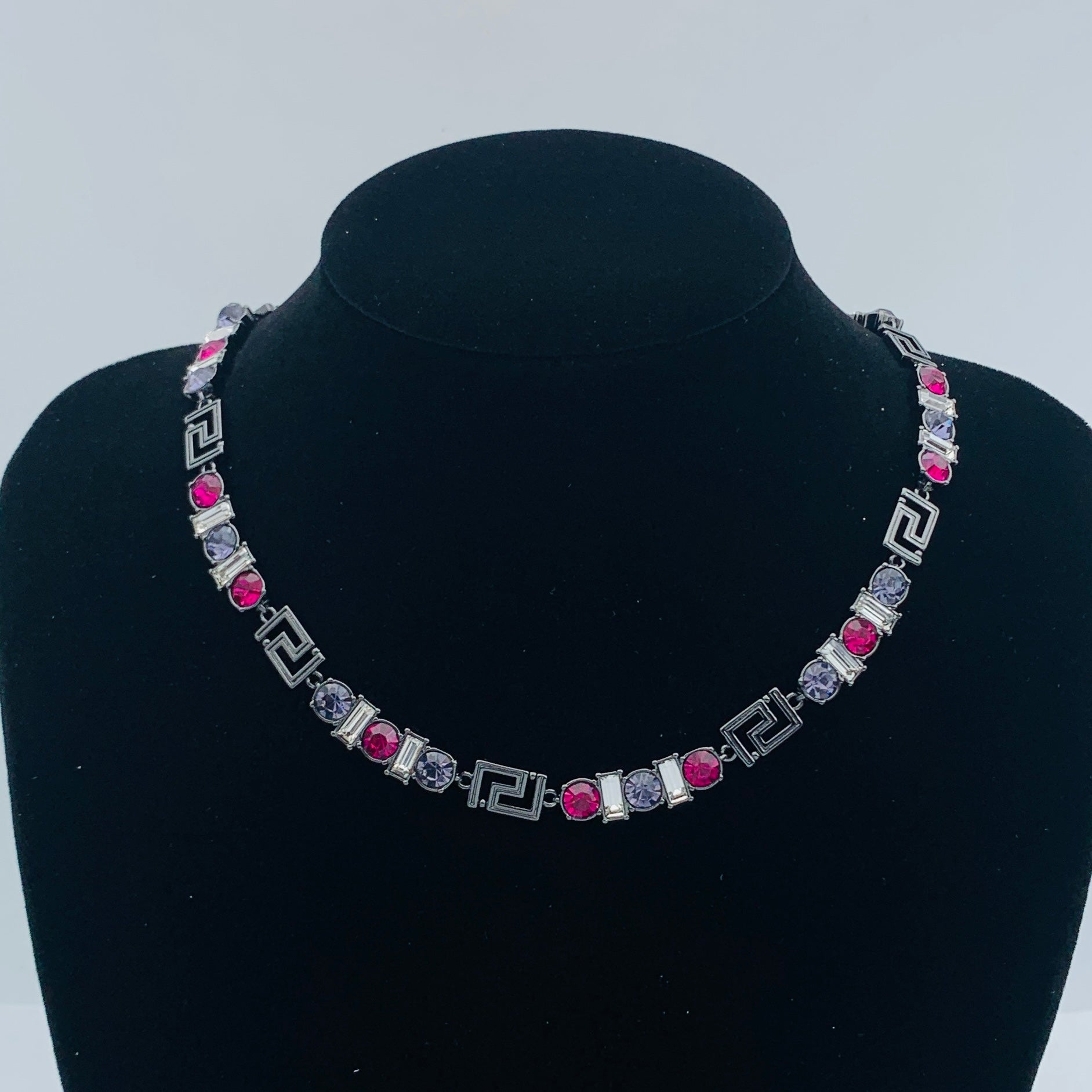 LuxluxHouse Low Price And High Quality Accessories Versace