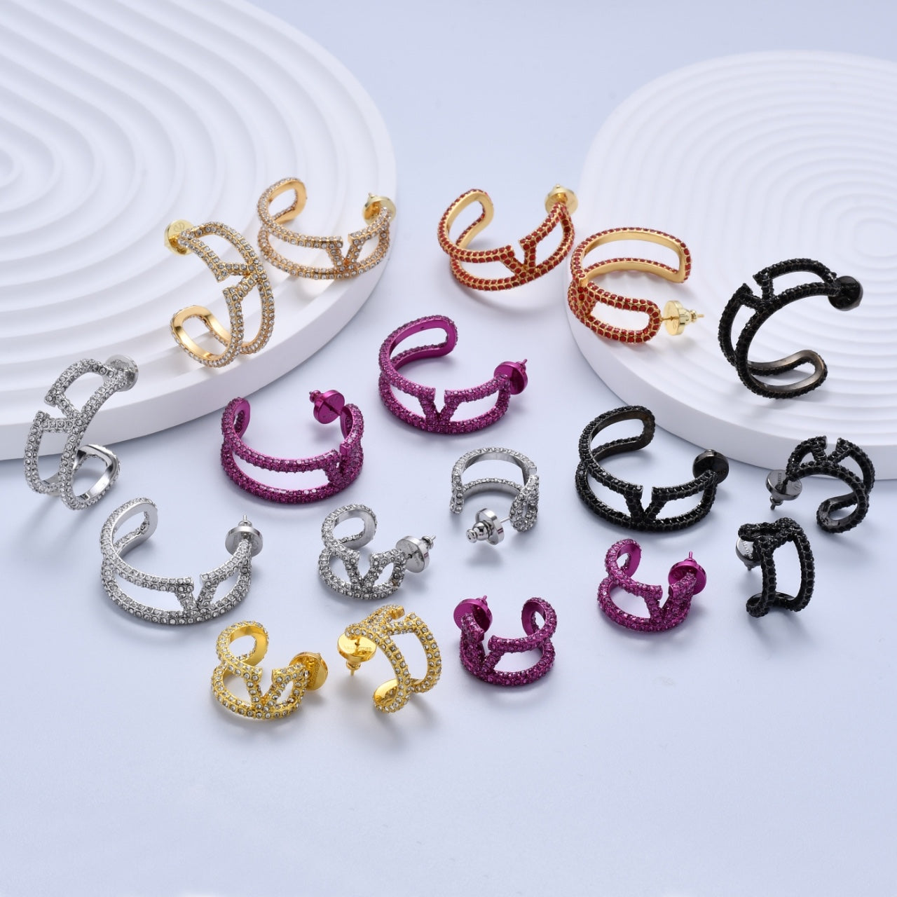 LuxluxHouse Low Price And High Quality Accessories Valentino