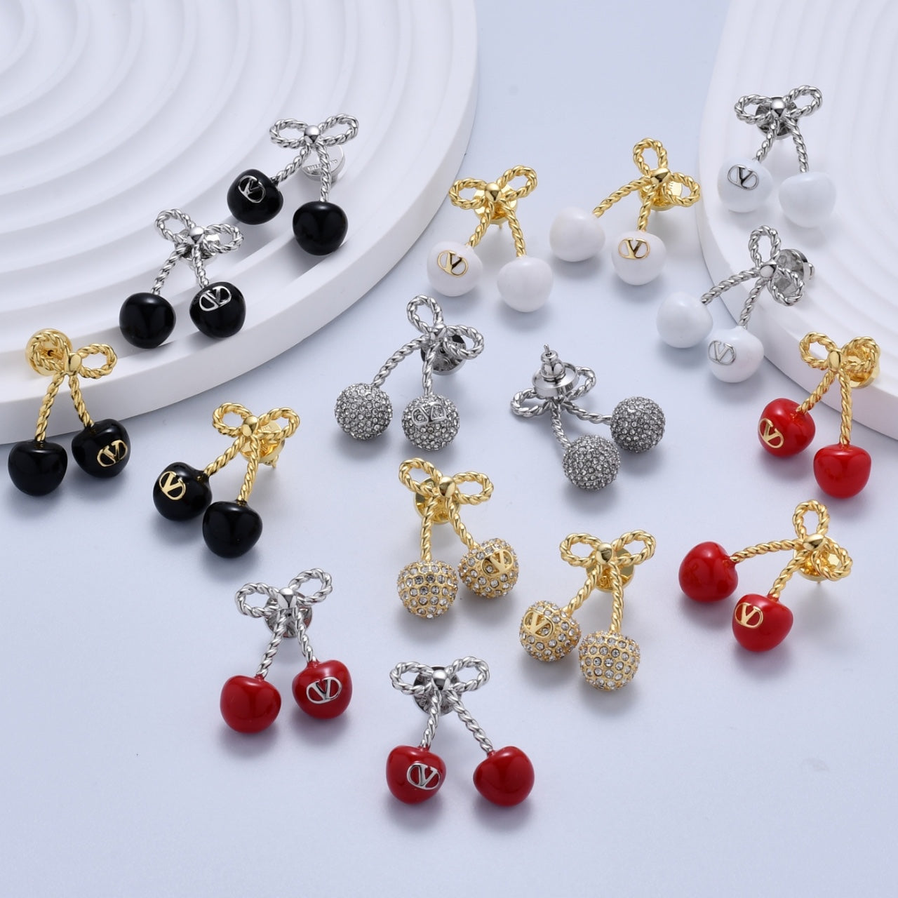 LuxluxHouse Low Price And High Quality Accessories Valentino