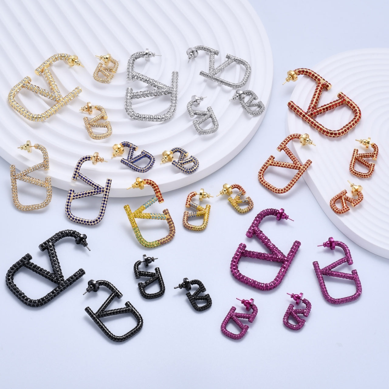 LuxluxHouse Low Price And High Quality Accessories Valentino