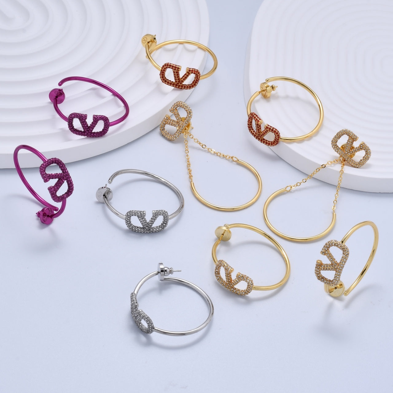 LuxluxHouse Low Price And High Quality Accessories Valentino