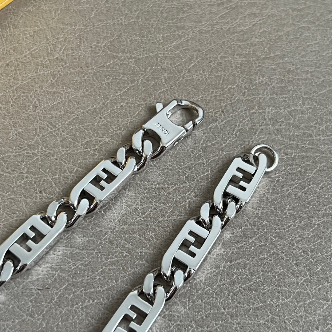 LuxluxHouse Best Quality Accessories Fendi Bracelet