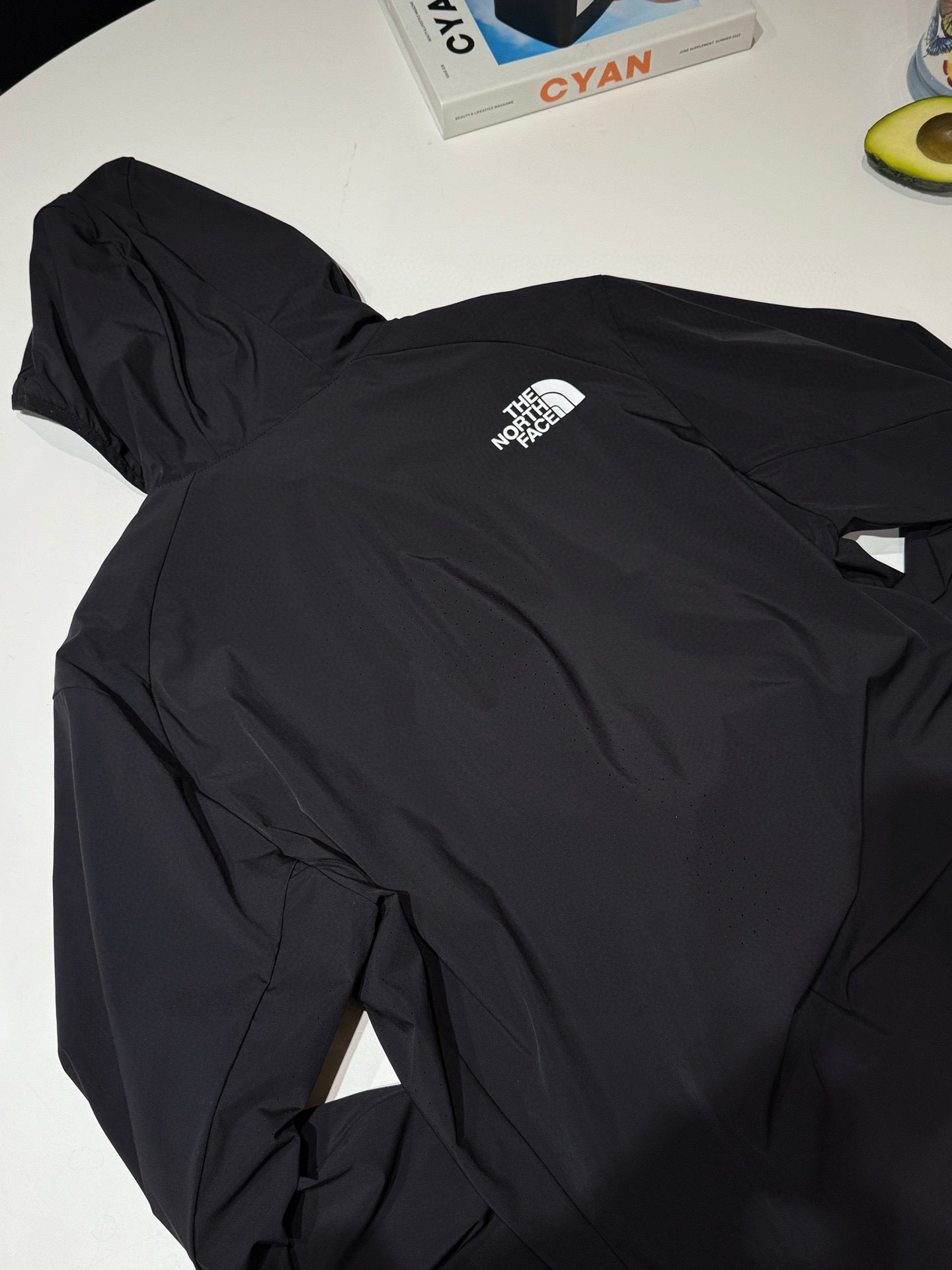 LuxluxHouse Best Quality Clothes The North Face & MLB Coats & Jackets