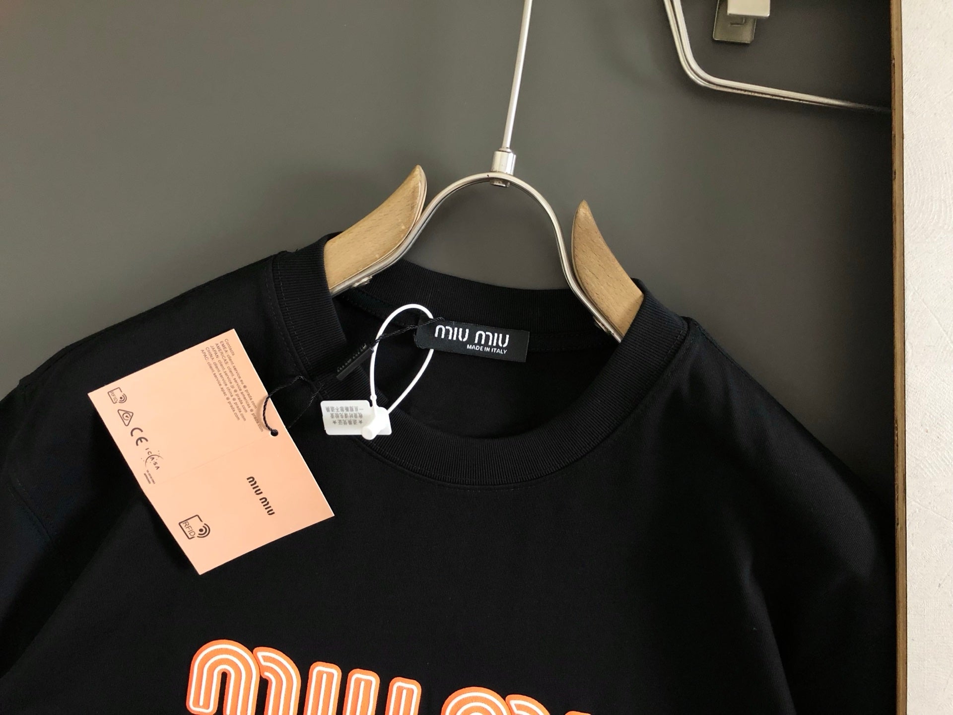 LuxluxHouse Best Quality Clothes Miu Miu T-shirt